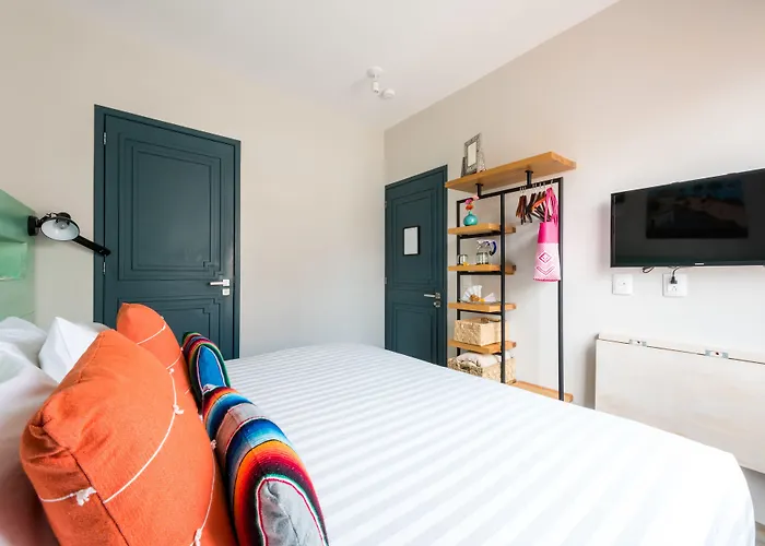 La Palomilla (adults Only) 4*